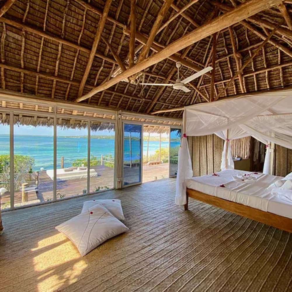 Rock And Sea Resort 8/50