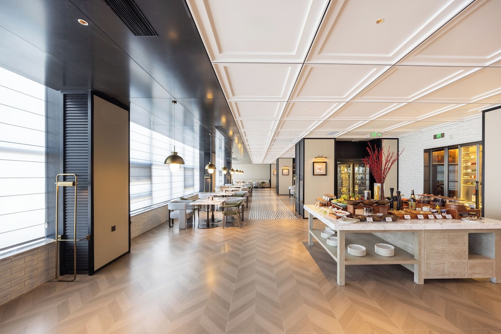 UrCove by HYATT Guangzhou Huadu Baiyun International Airport 55/72