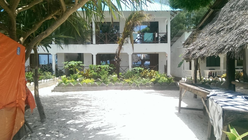 Union Beach Bungalows 26/27