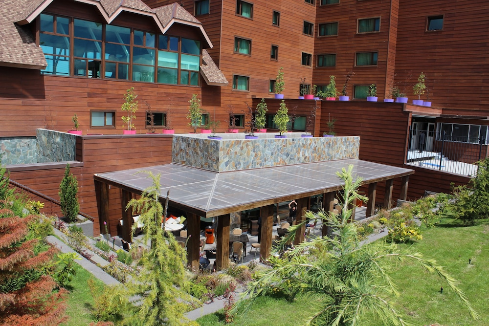 Hotel Courtyard by Marriott Puerto Montt 64/65