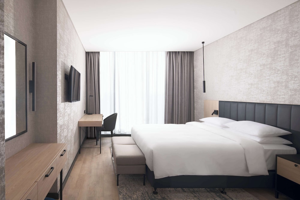 Park Inn by Radisson Hotel & Apartments Kuwait 26/62