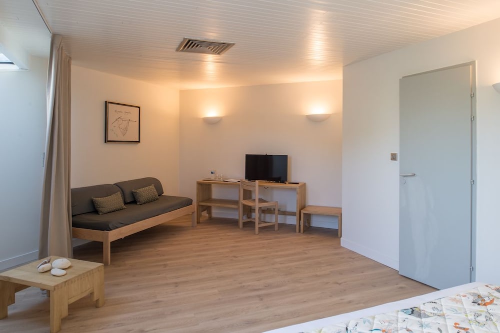 Hotel Les Grenettes 36/60