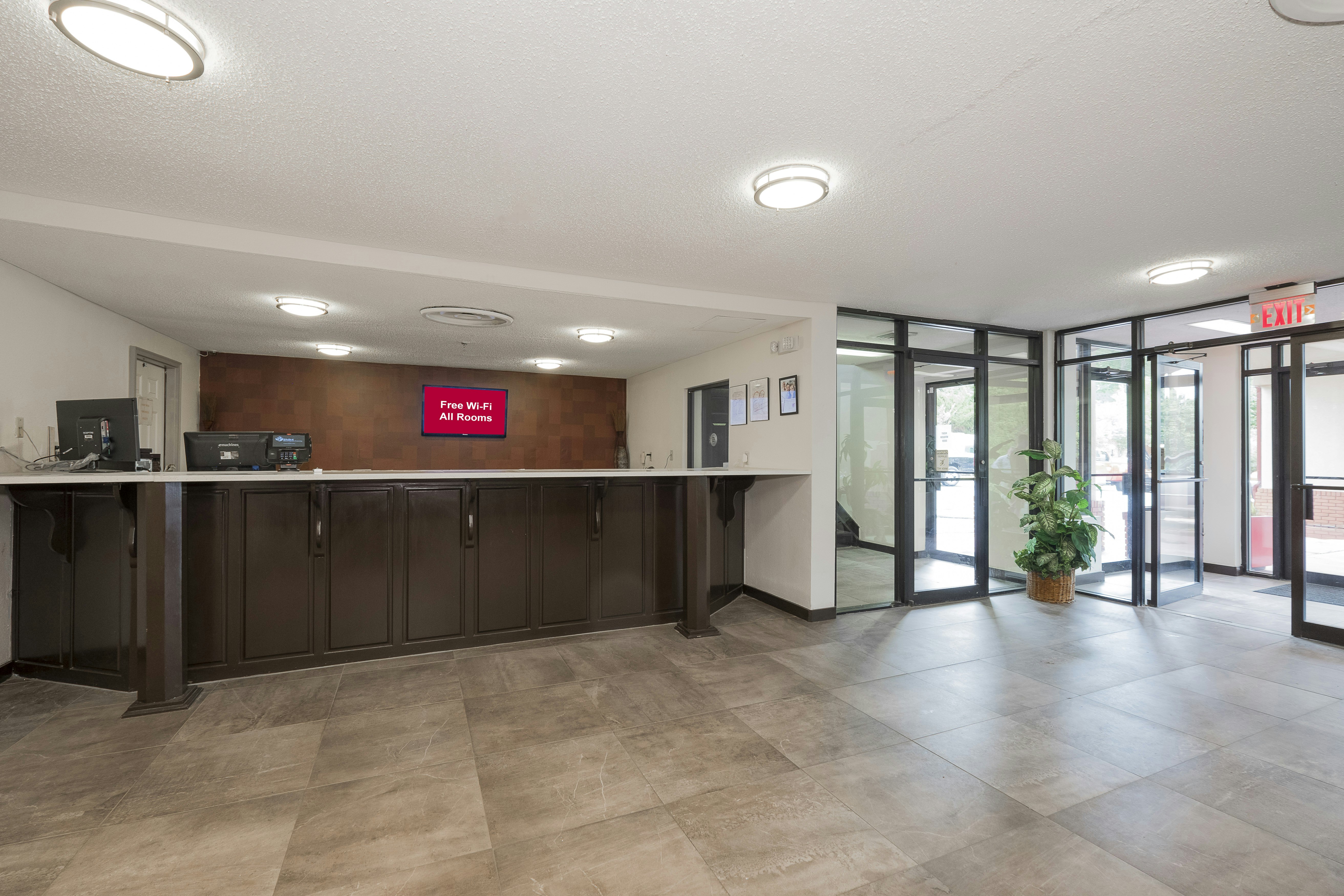 Red Roof Plus Suites Opelika 7/18