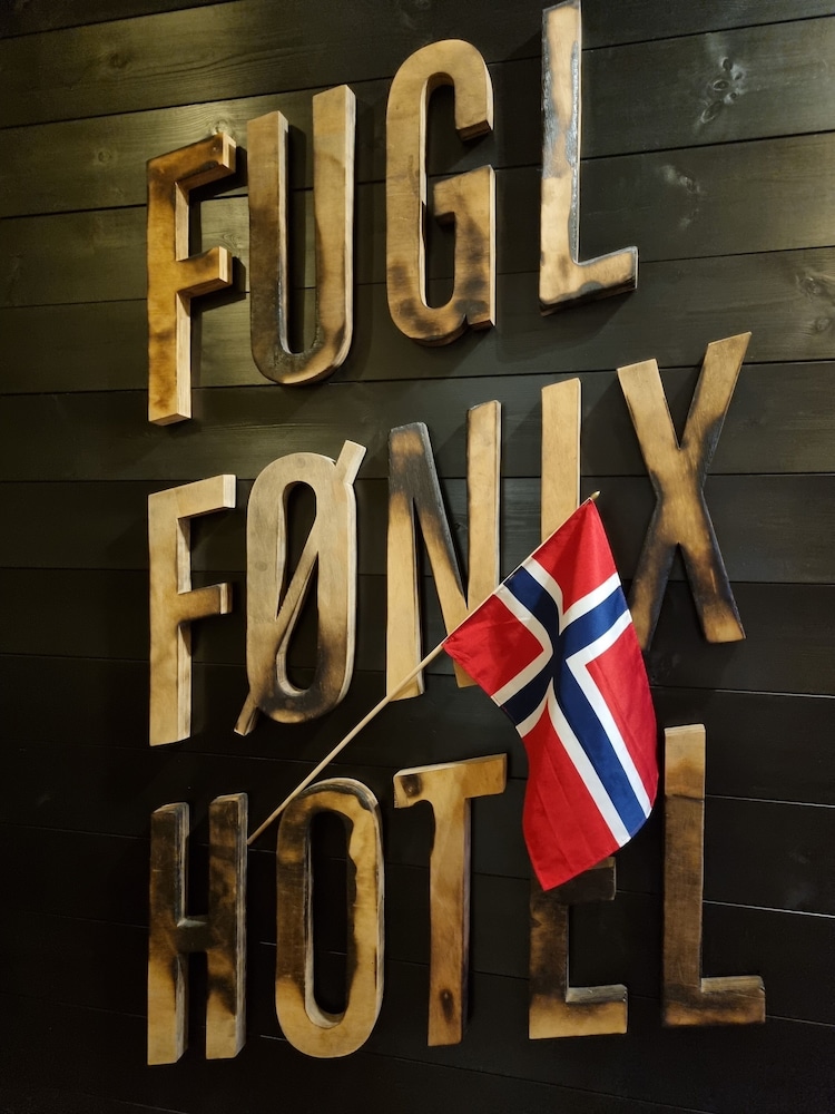 Fugl Fonix Hotel 12/28