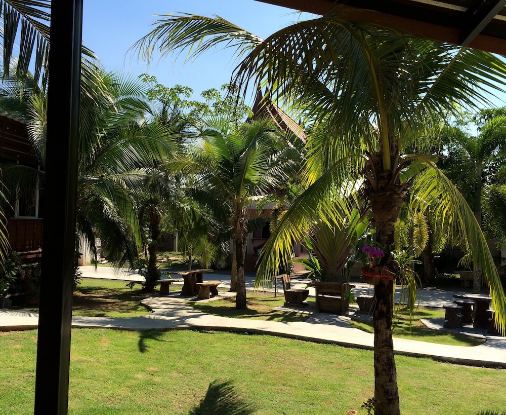 Satun Boutique Resort 32/33