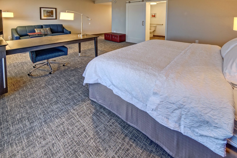 Hampton Inn Suites Franklin Berry Farms 14/44