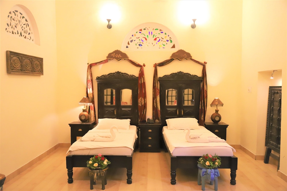 The Kothi Heritage 33/50