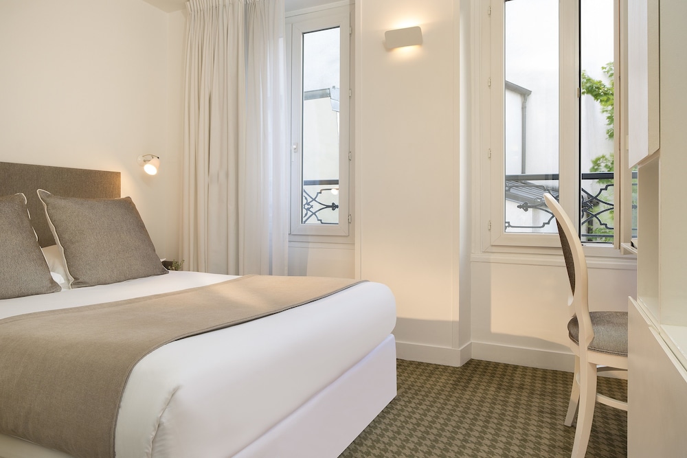 Hotel Mistral 17/54