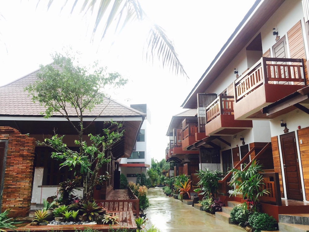 Khum Sai Ngam Hotel & Resort 2/45