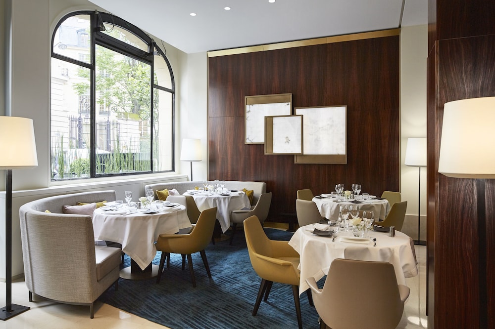 Hotel Montalembert 53/62