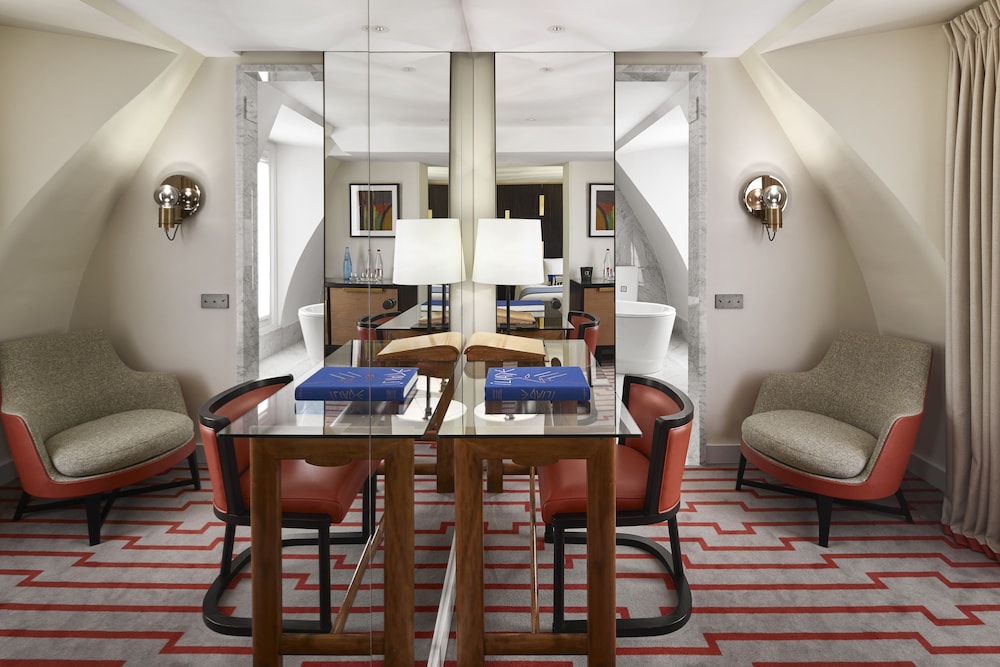 Hotel Montalembert 43/62