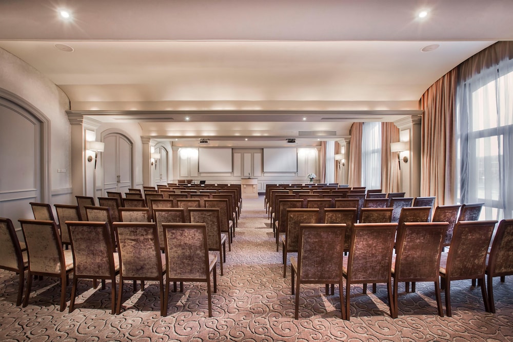Labourdonnais Waterfront Hotel 53/72