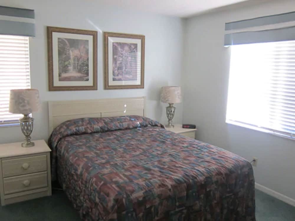 Vacation Villas 7/41