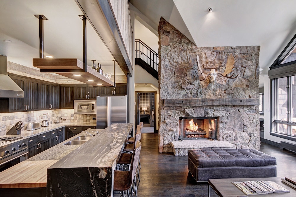 Bachelor Gulch Snow Cloud Lodge 20/37