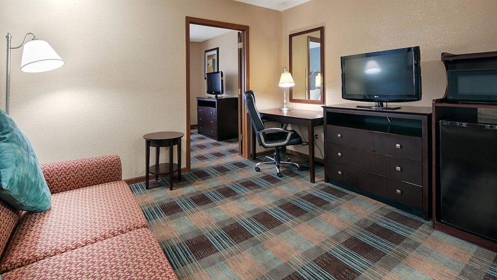 Baymont by Wyndham Danville IL 22/41