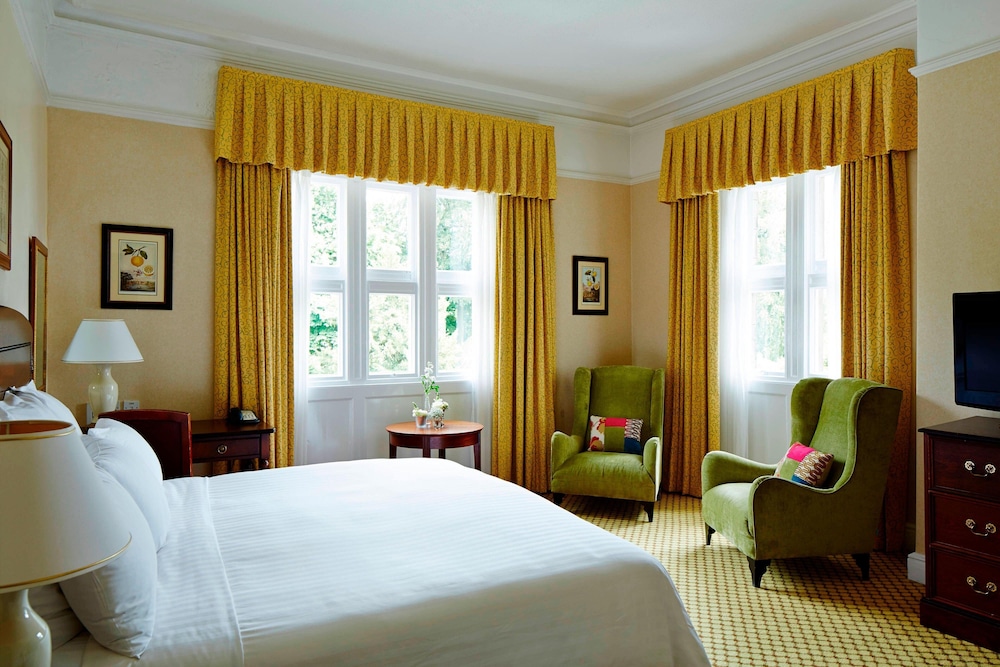 Delta Hotels by Marriott Breadsall Priory Country Club 11/40