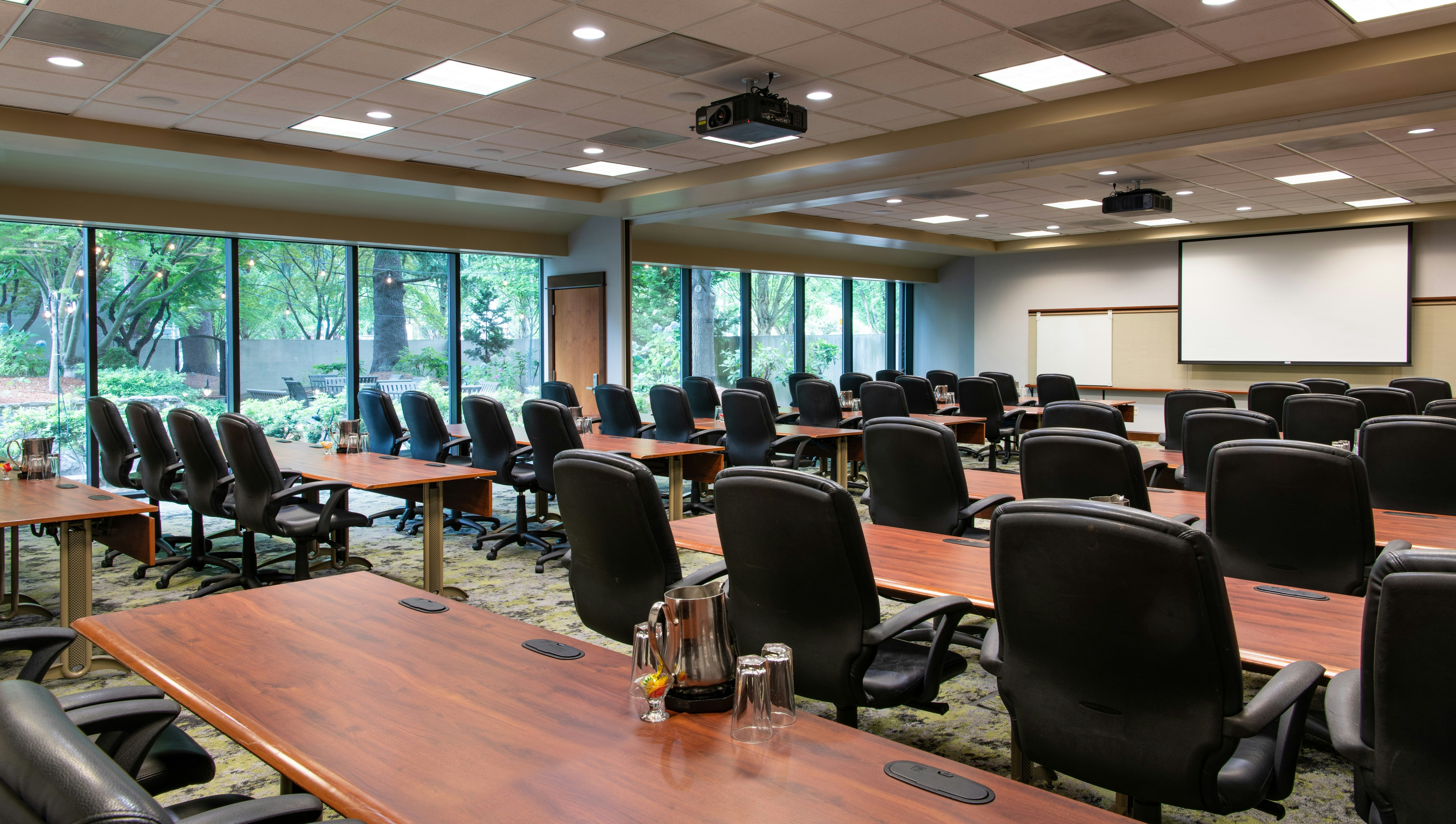 Doubletree By Hilton Hotel Portland 35/50