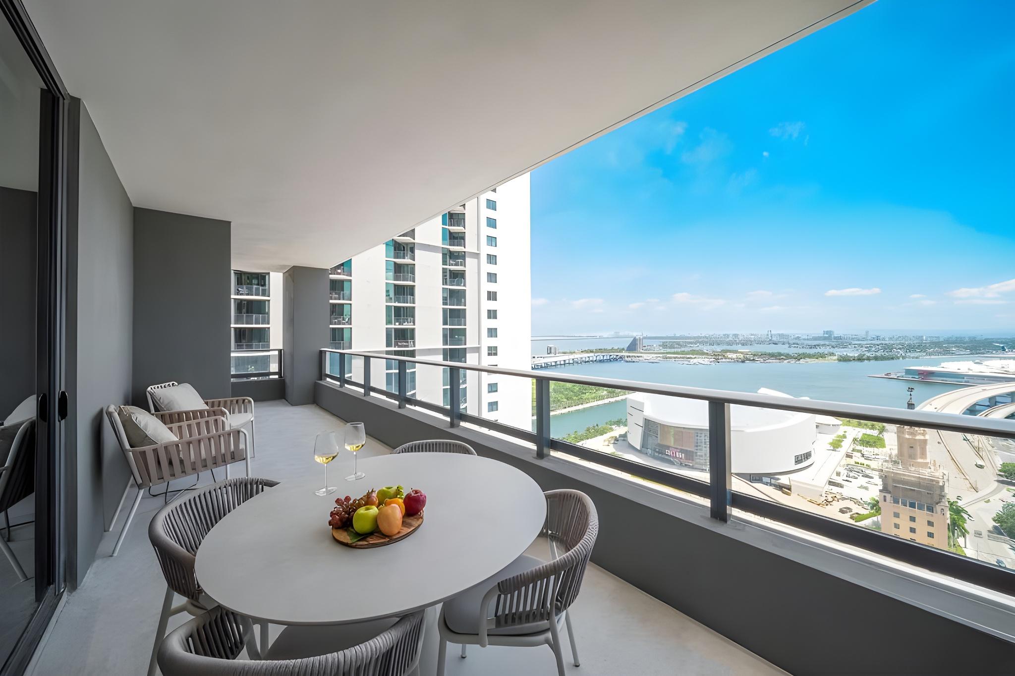 3 Bedrooms, Skyline, Apartment, 4 Beds, Balcony, Kitchen