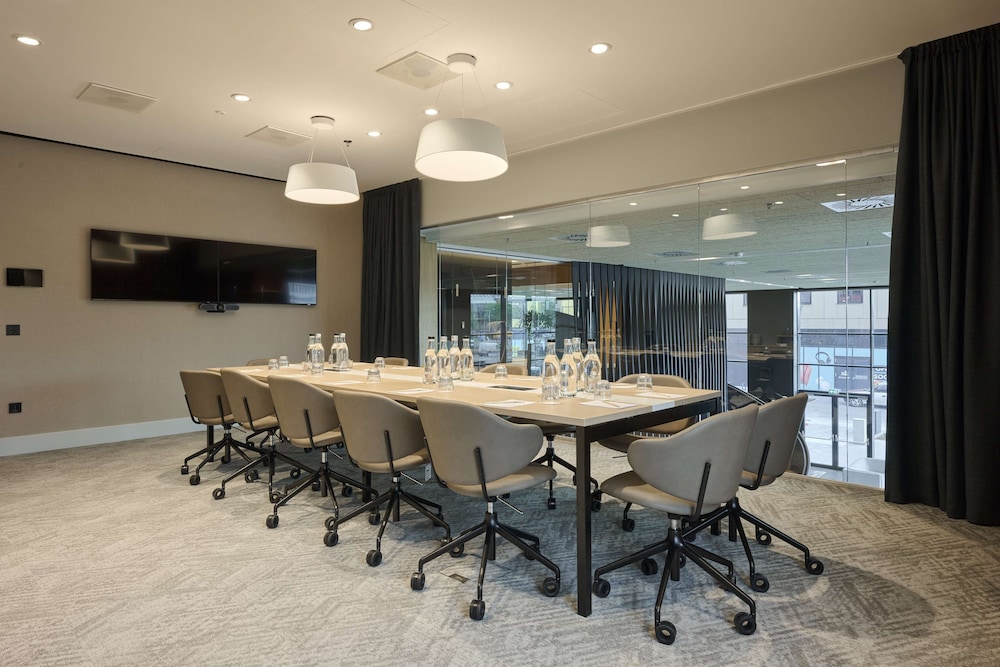 Radisson Hotel Budapest BudaPart 60/66