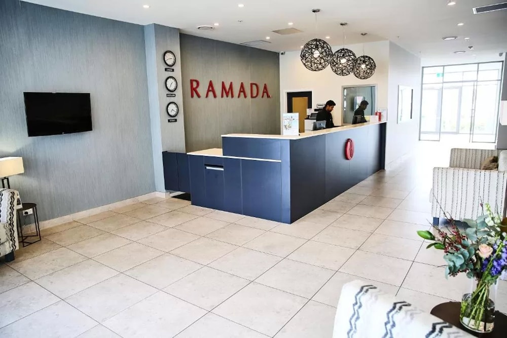Ramada Suites by Wyndham Albany 3/59