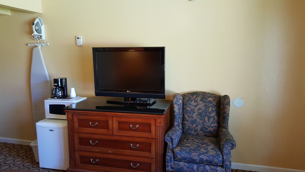 Alpine Inn and Spa 27/33