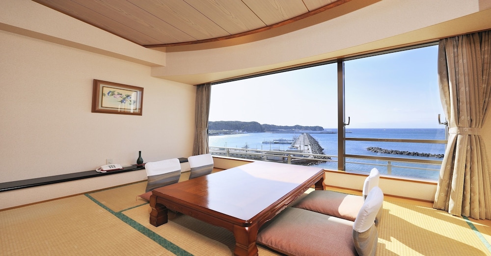 Katsuura Hotel Mikazuki 36/70