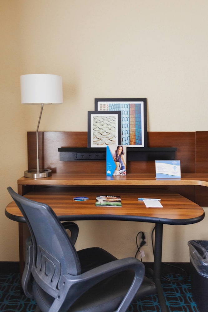 Fairfield Inn Ponca City 23/26