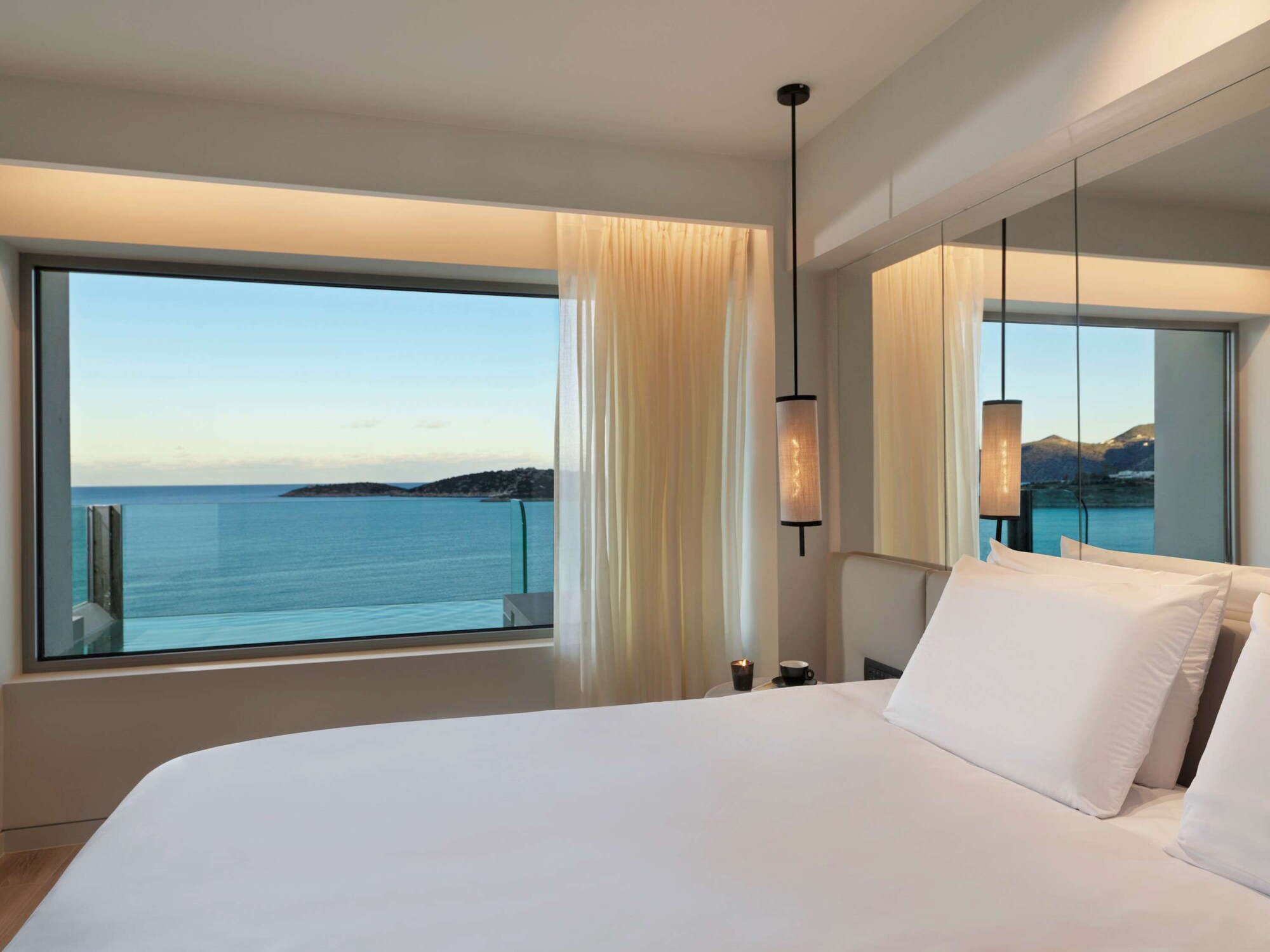 Stunning, Suite, King Bed, Sea View, Plunge Pool