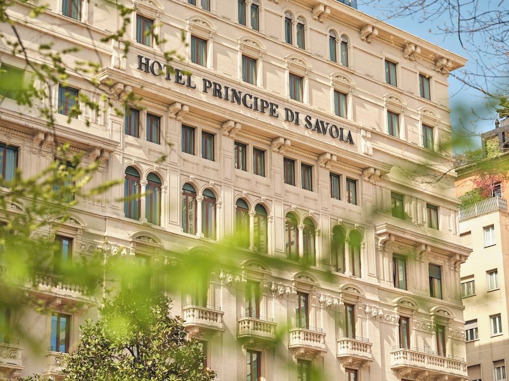 Hotel Principe Di Savoia in MILAN