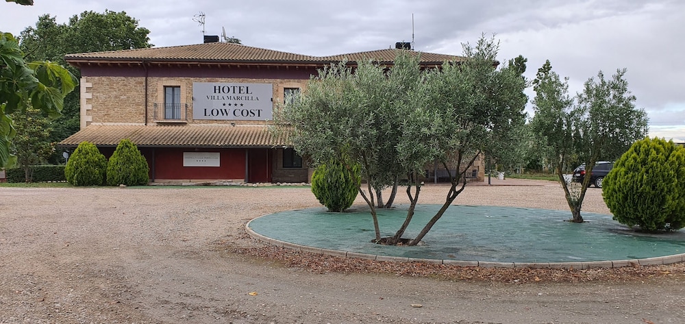 Hotel Villa Marcilla 66/67