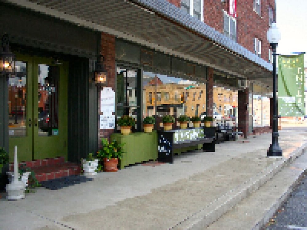 William Watson Hotel 43/49