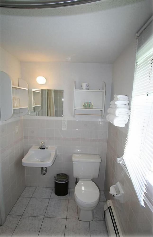 Motel6 Campbellford 45/50