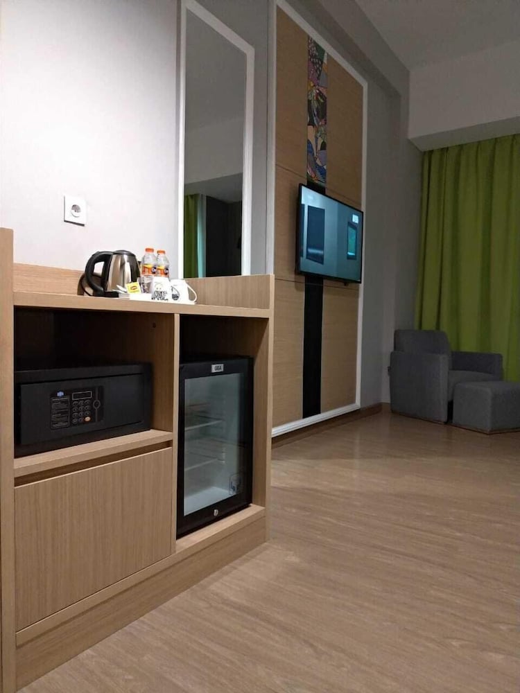 Maxone Platinum Hayam Wuruk 6/31