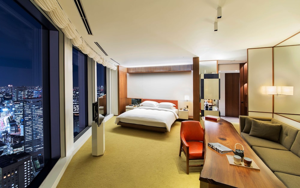 Andaz Tokyo Toranomon Hills 11/69