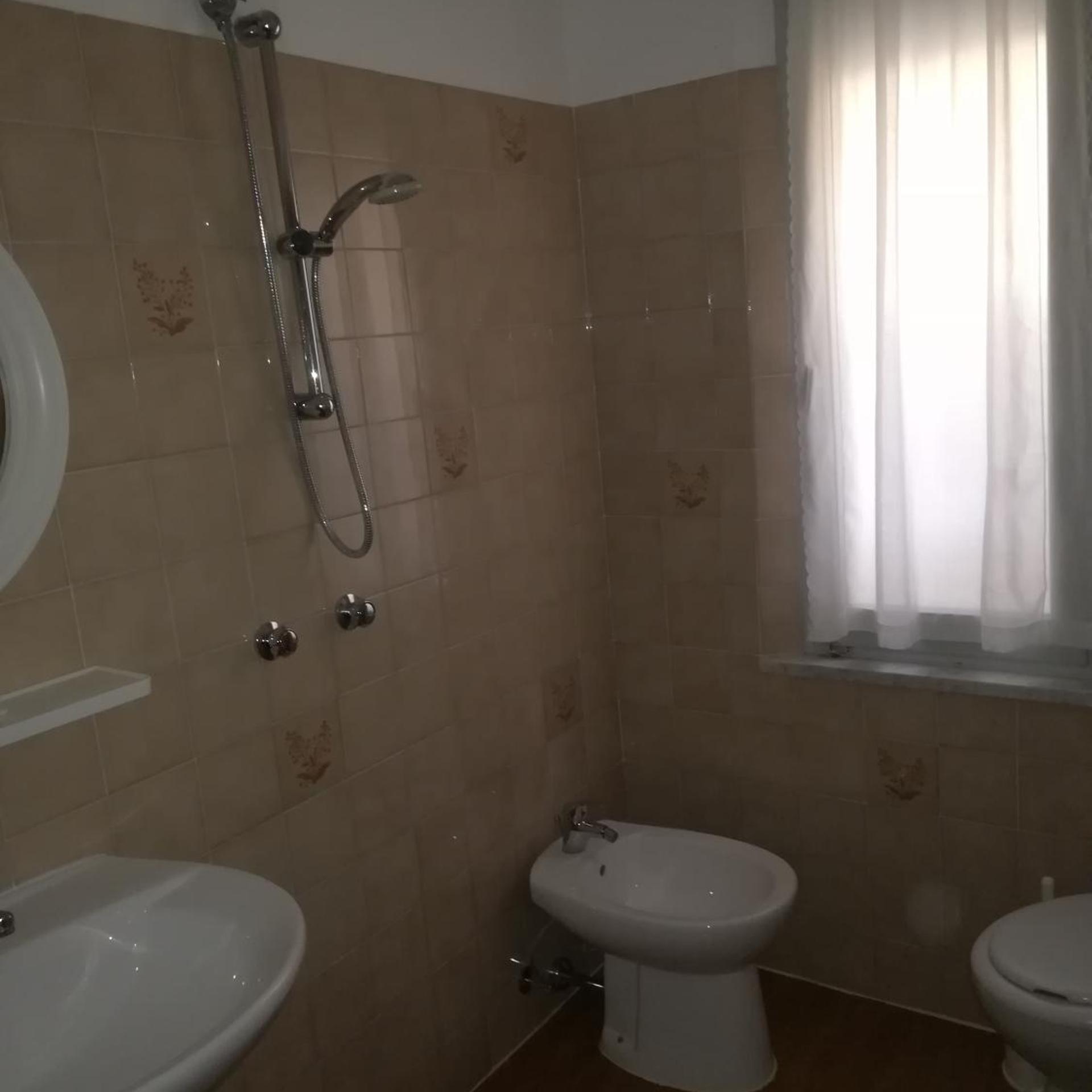 Hotel Pigalle 48/50