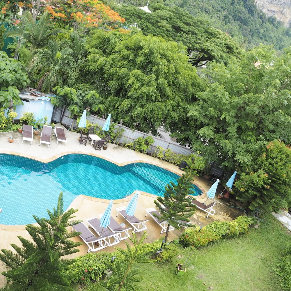 The Palace Ao Nang Resort 29/38