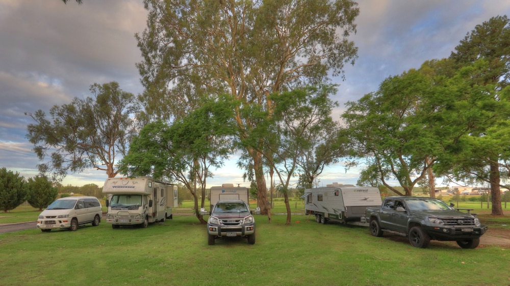 Glenwood Tourist Park 52/60