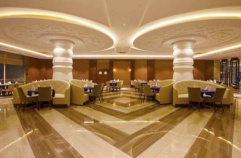 Diamond Elite Hotel and Spa - Adults Only 16 Plus 7/50
