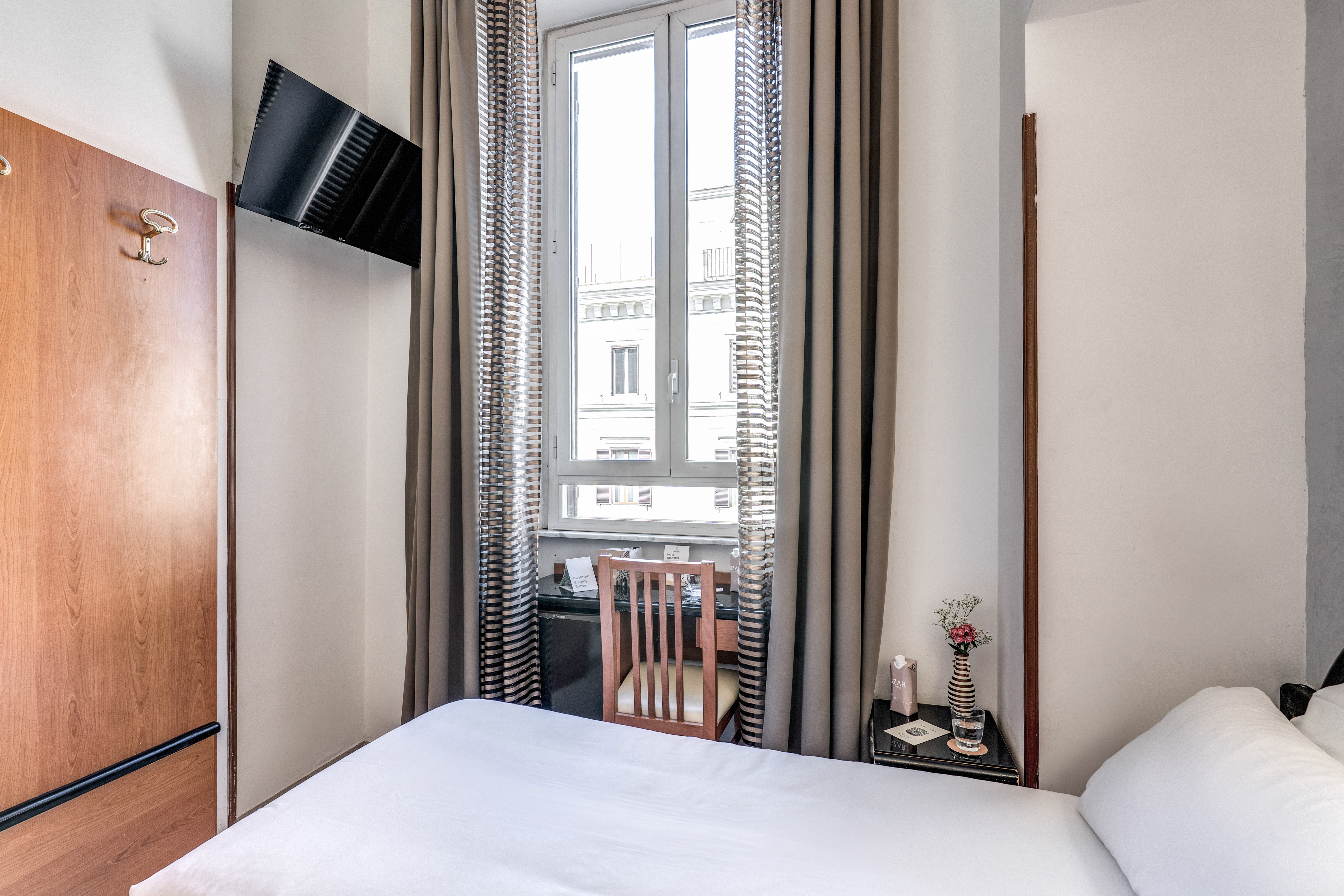 غرفة مفردة، Hotel Sonya 2/20
