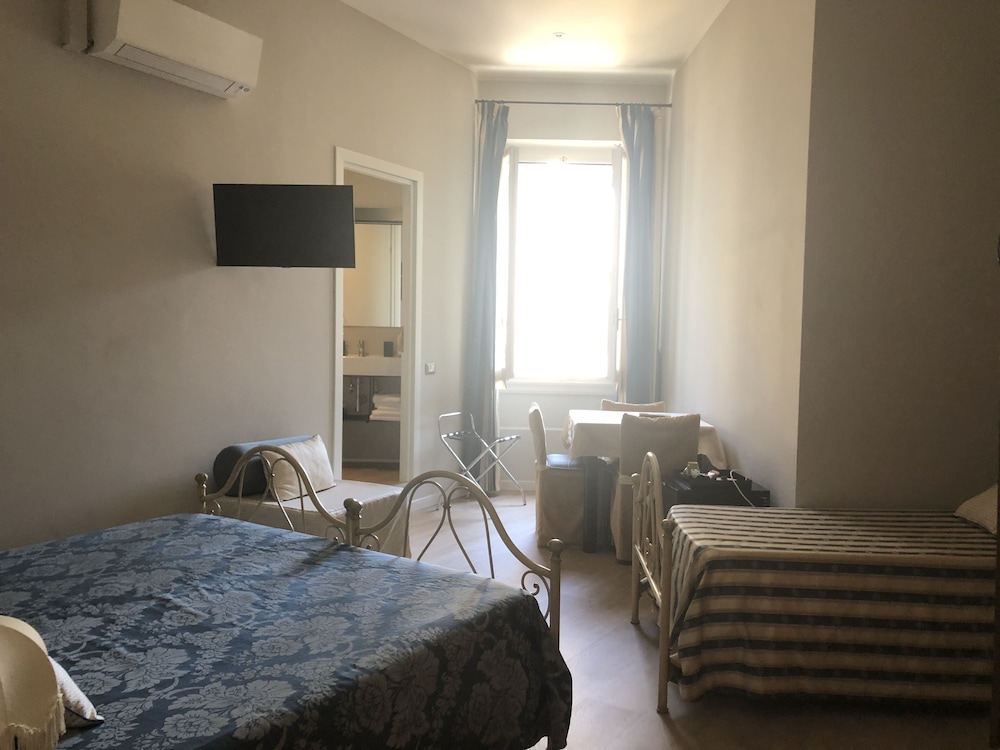 Hotel Giappone 13/62