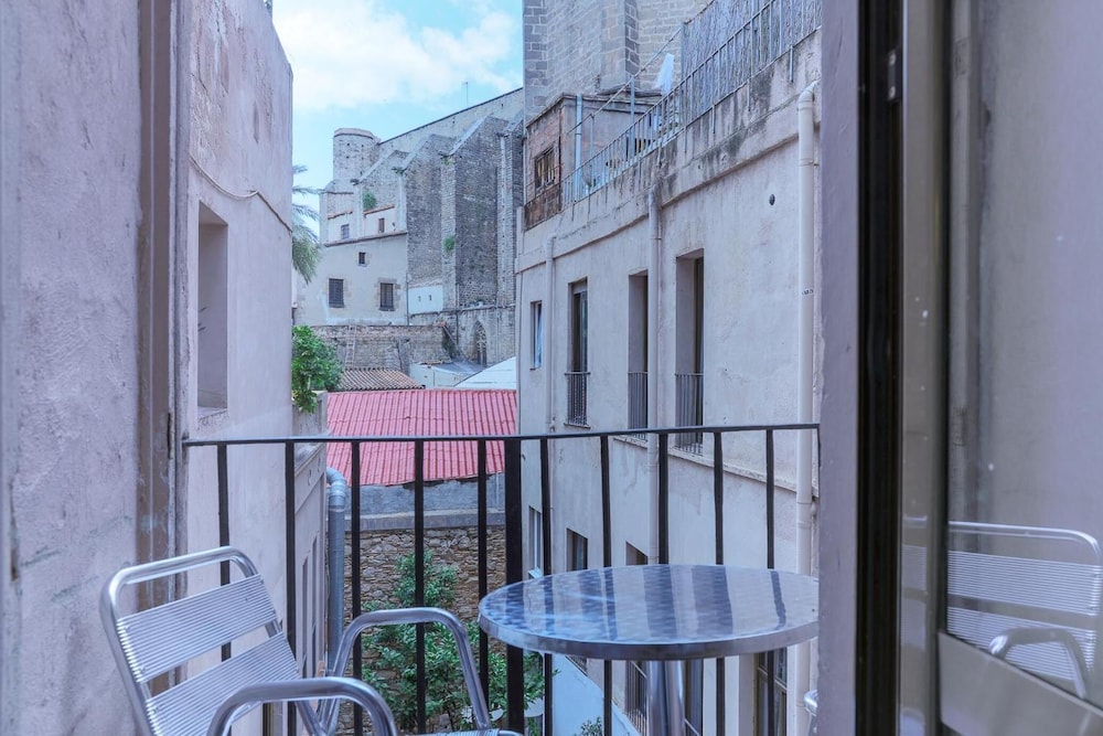Hotel Palermo 37/44