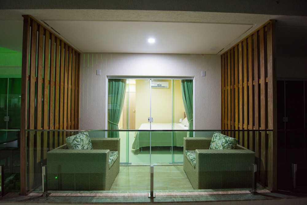 Star Hotel 52/58