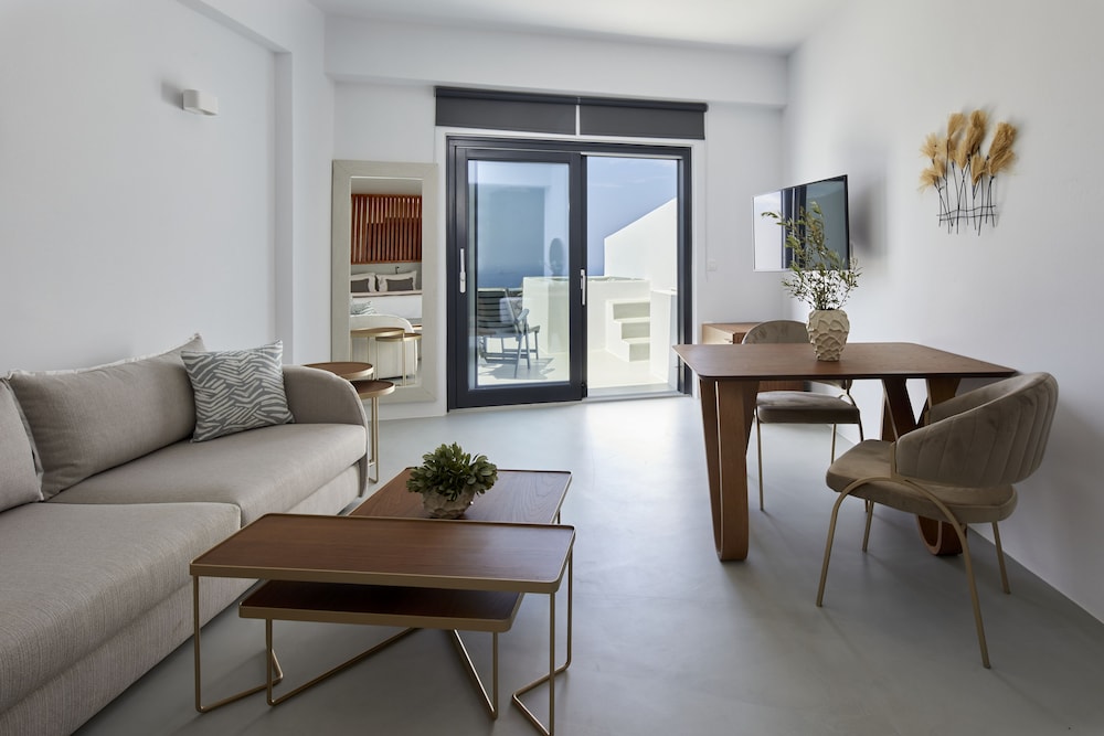 Santorini Princess Spa Hotel 15/50