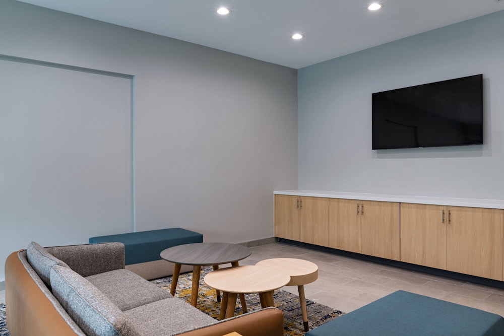 TownePlace Suites by Marriott Stafford Sugar Land 17/28