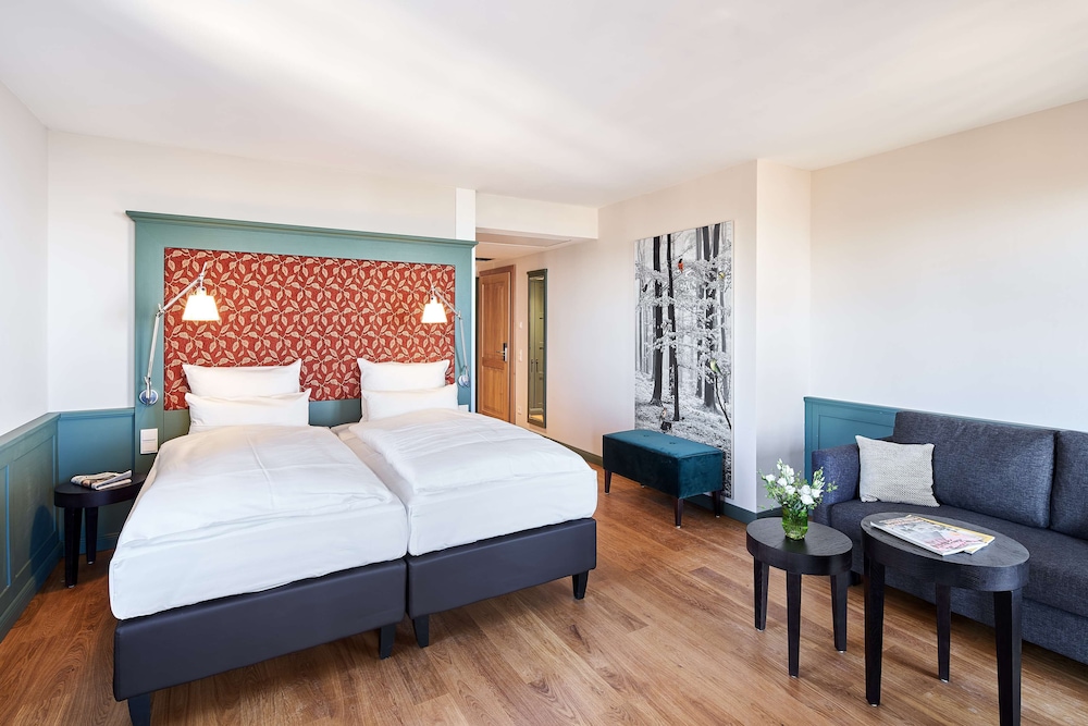 PREMIUM, KING BED