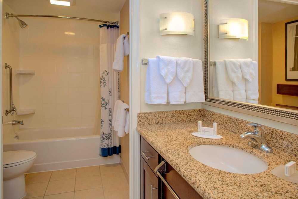 Residence Inn Marriott Chester 5/24