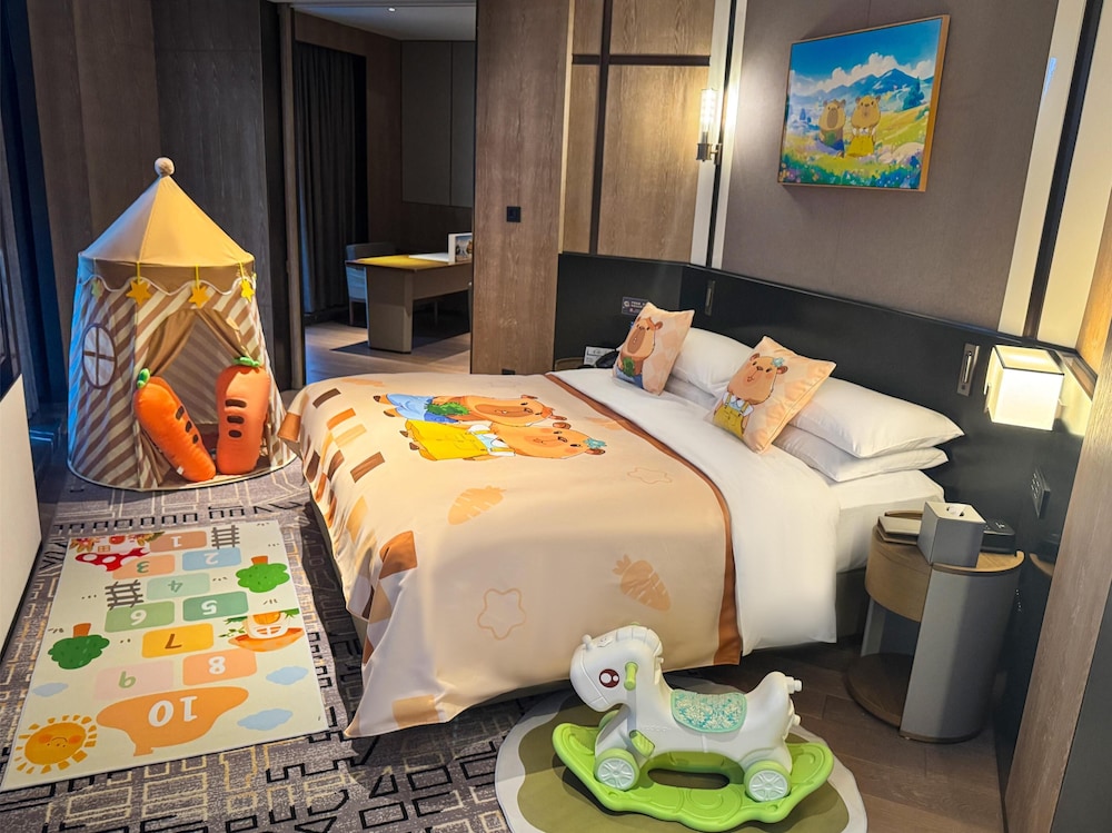 Family Suite, Executive, King Bed