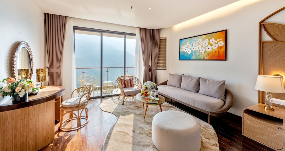 KK Sapa Hotel 44/70