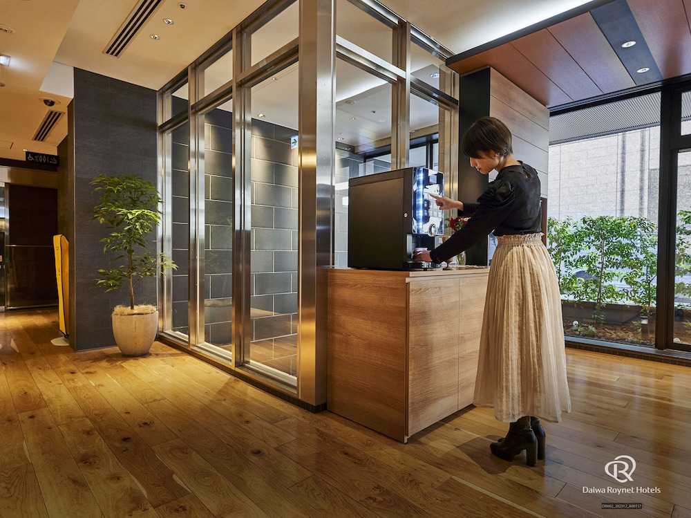 Daiwa Roynet Hotel Shimbashi 8/65