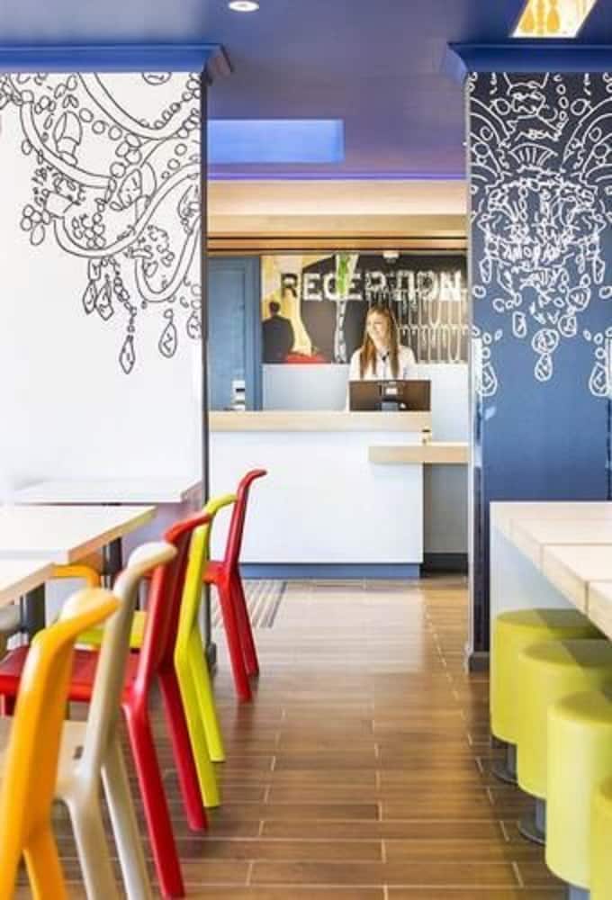 IBIS BUDGET BRISBANE AIRPORT 54/58